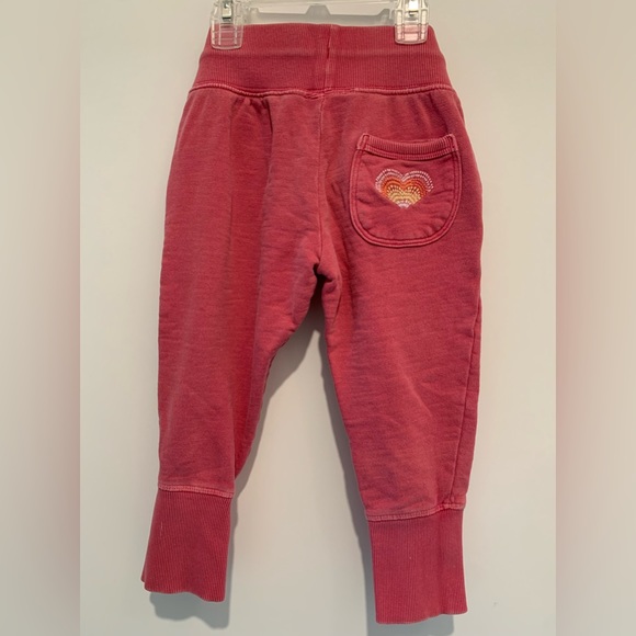 Gymboree pink jogging pants with pocket detail. Size 4. - Picture 2 of 6
